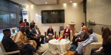 bakan-goktas-senegal-ile-ortak-hedefimiz-kisa-vadede-1-milyar-dolarlik-ticaret-hacmine-ulasmaktir-AwRxtiTt.jpg
