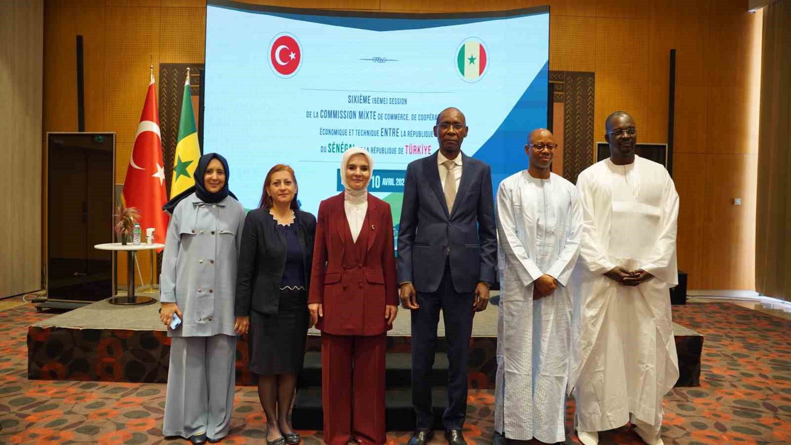 bakan goktas senegalin kalkinma surecine ve insani ihtiyac alanlarina guclu etkin ve surekli bir AJAKQCwS