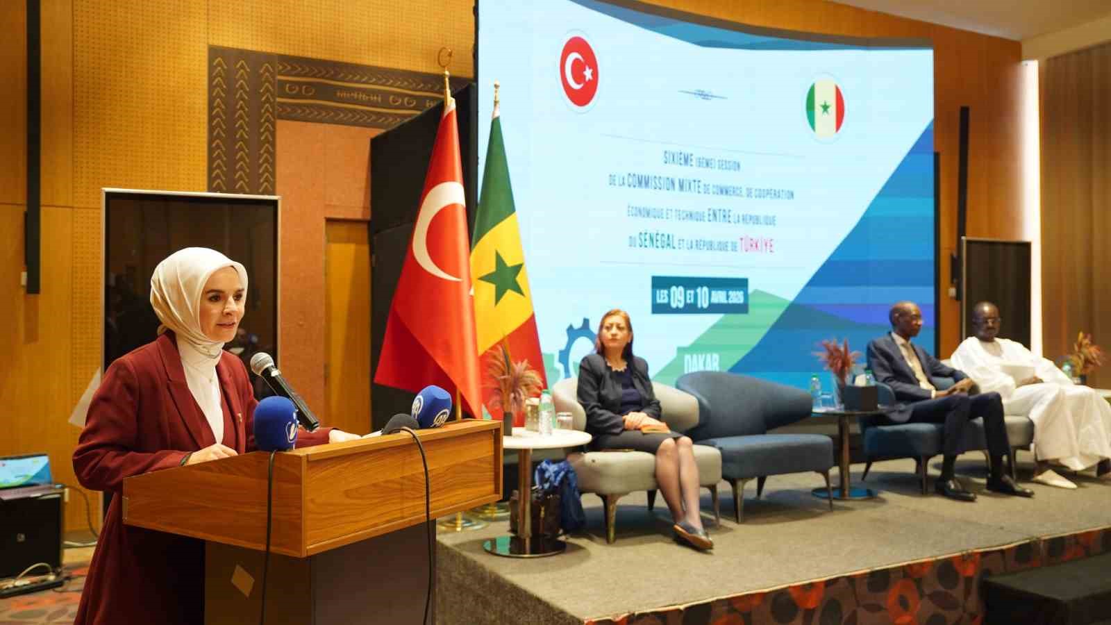 bakan goktas senegalin kalkinma surecine ve insani ihtiyac alanlarina guclu etkin ve surekli bir fas6MCMk