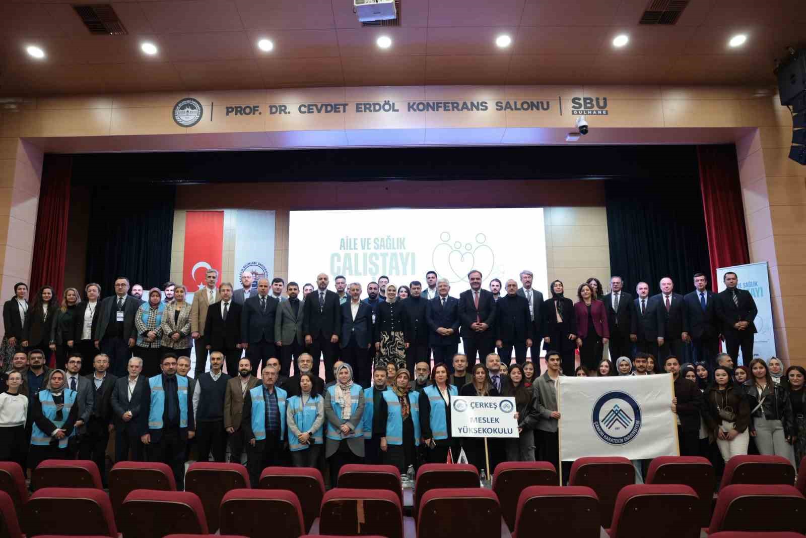 bakan goktas sosyal ag saglayicilara ve oyun platformlarina cocuklarin korunmasini esas alan onemli yukumlulukler dAHdeViL