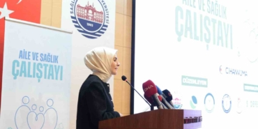 bakan-goktas-sosyal-ag-saglayicilara-ve-oyun-platformlarina-cocuklarin-korunmasini-esas-alan-onemli-yukumlulukler-lffds9hK.jpg
