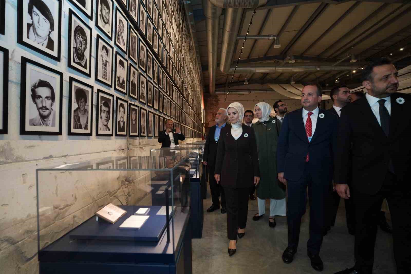 bakan goktas srebrenitsa avrupanin ortasinda dunyanin gozu onunde gerceklesen cok buyuk bir soykirim 3