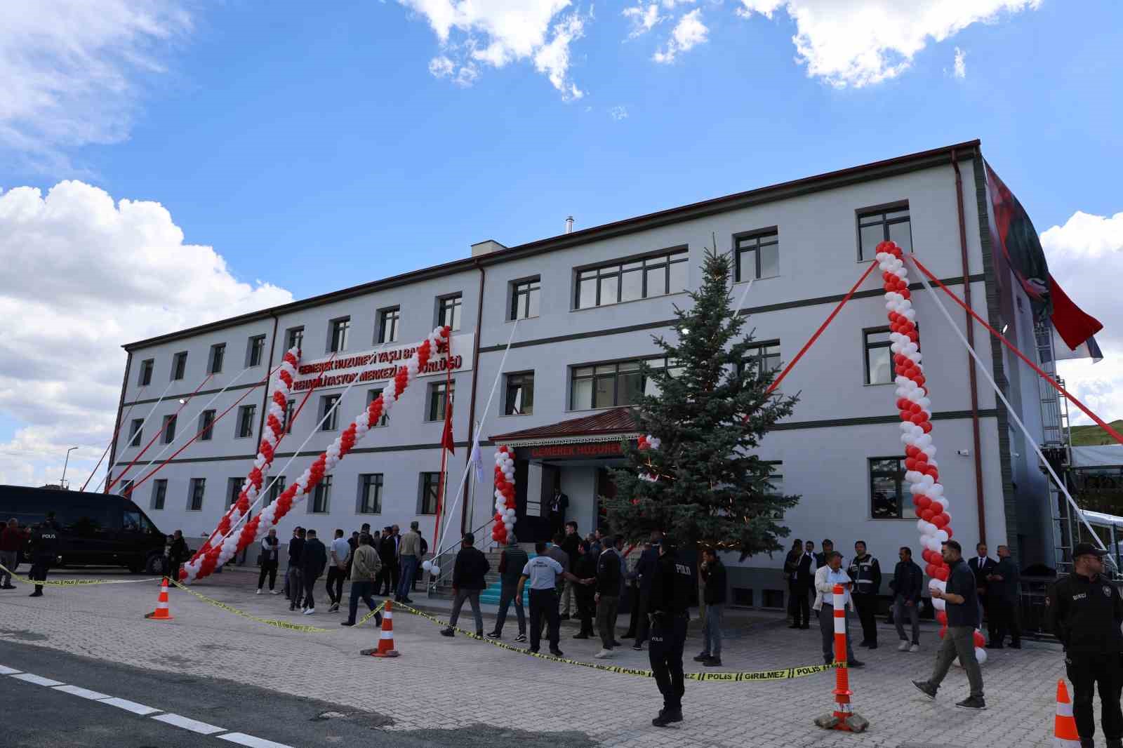 bakan goktas turkiyede 486 kamu ve ozel huzurevinde 30 bin 279 yaslimiz yatili bakim K2vcsZy9