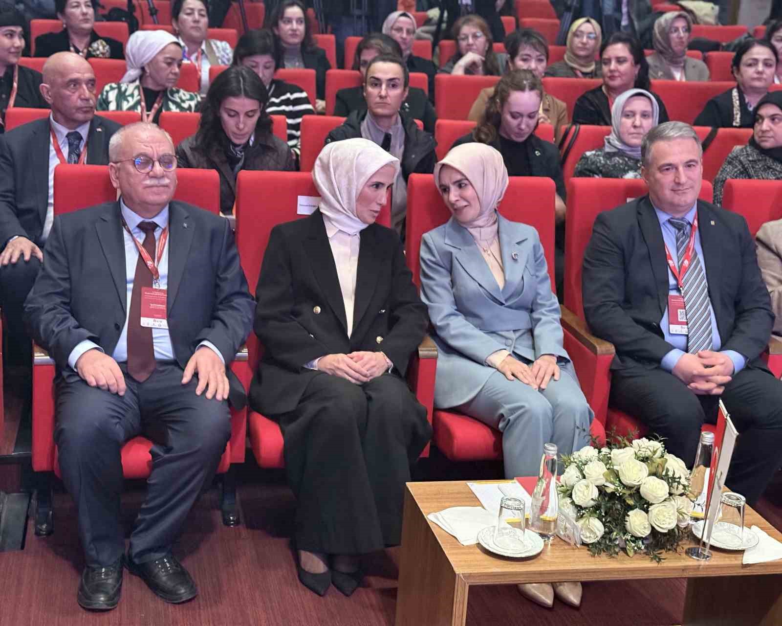 Bakan Göktaş: "Türkiye’de nüfusun kendini yenileme eşiğinin altına inmesi artık yapısal bir mesele olduğunu gösteriyor" 8 bakan goktas turkiyede nufusun kendini yenileme esiginin altina inmesi artik yapisal bir mesele oldugunu hHKv1bZw