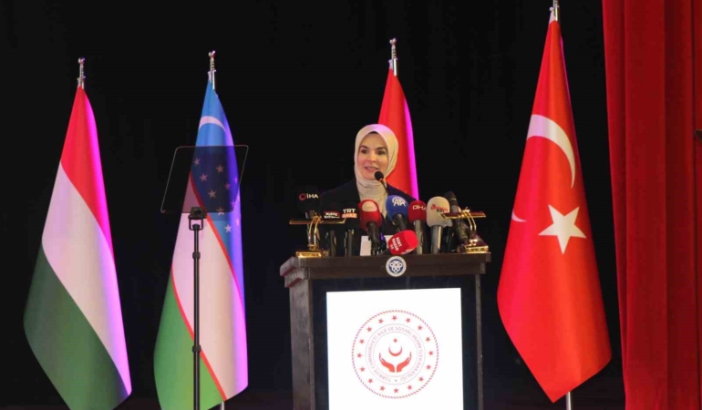 bakan-goktas-turkiyenin-gelecegi-guclu-aile-yapisindan-geciyor-WgSWbcII.jpg