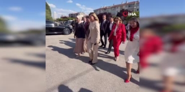 bakan-goktas-ve-ukrayna-devlet-baskaninin-esi-zelenska-turkiyedeki-ukraynali-cocuklari-ziyaret-etti-iB2E58rH.jpg