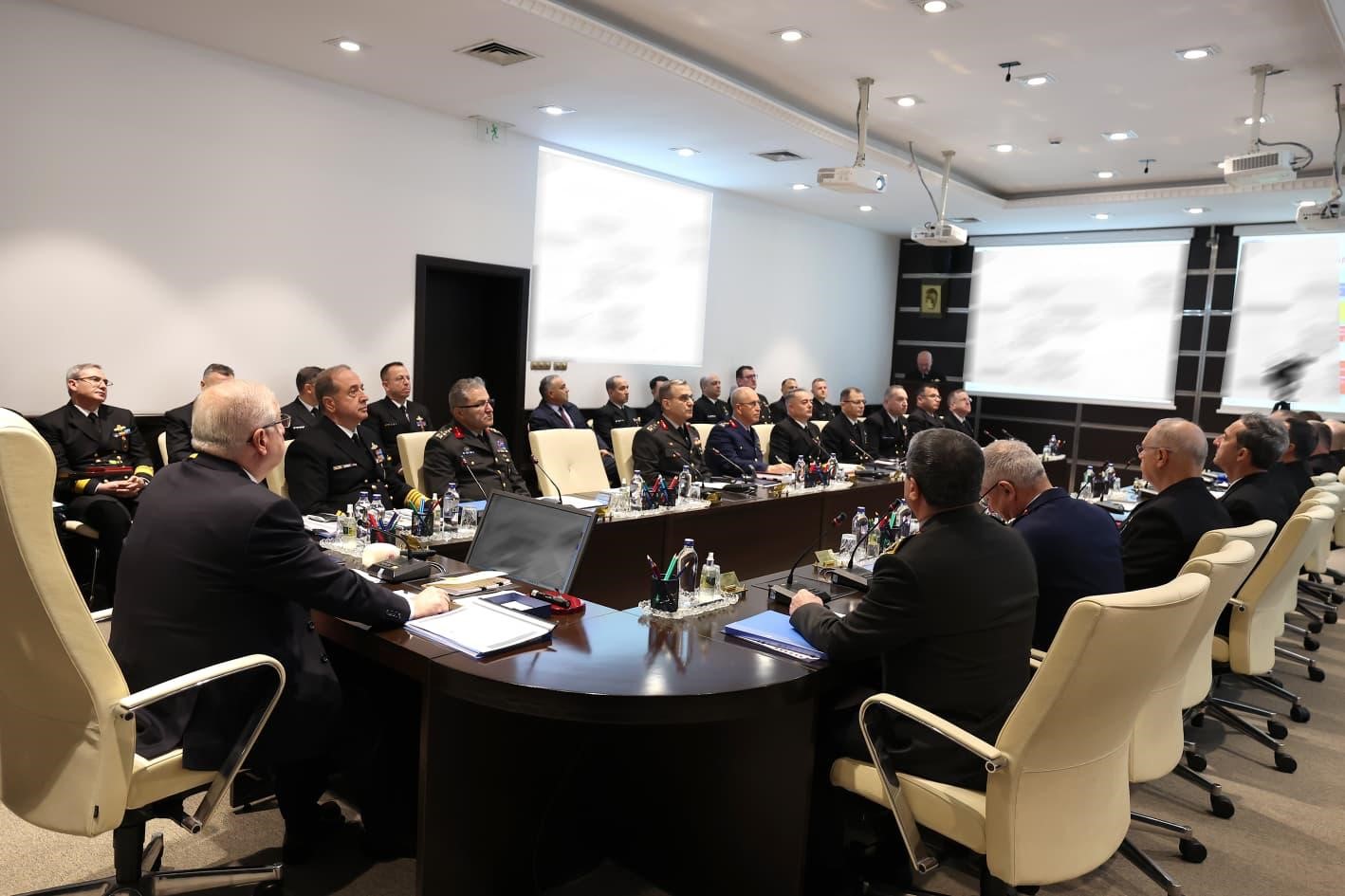 bakan guler baskanliginda deniz kuvvetleri komutanligi yillik komutanlar toplantisi yapildi 2 7KpZznUG