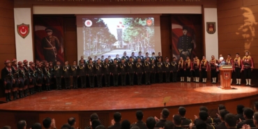 bakan-guler-cevremizdeki-bu-ates-cemberine-ragmen-ulkemiz-istikrar-adasi-olma-vasfini-surduruyor-2vR3qDbS.jpg