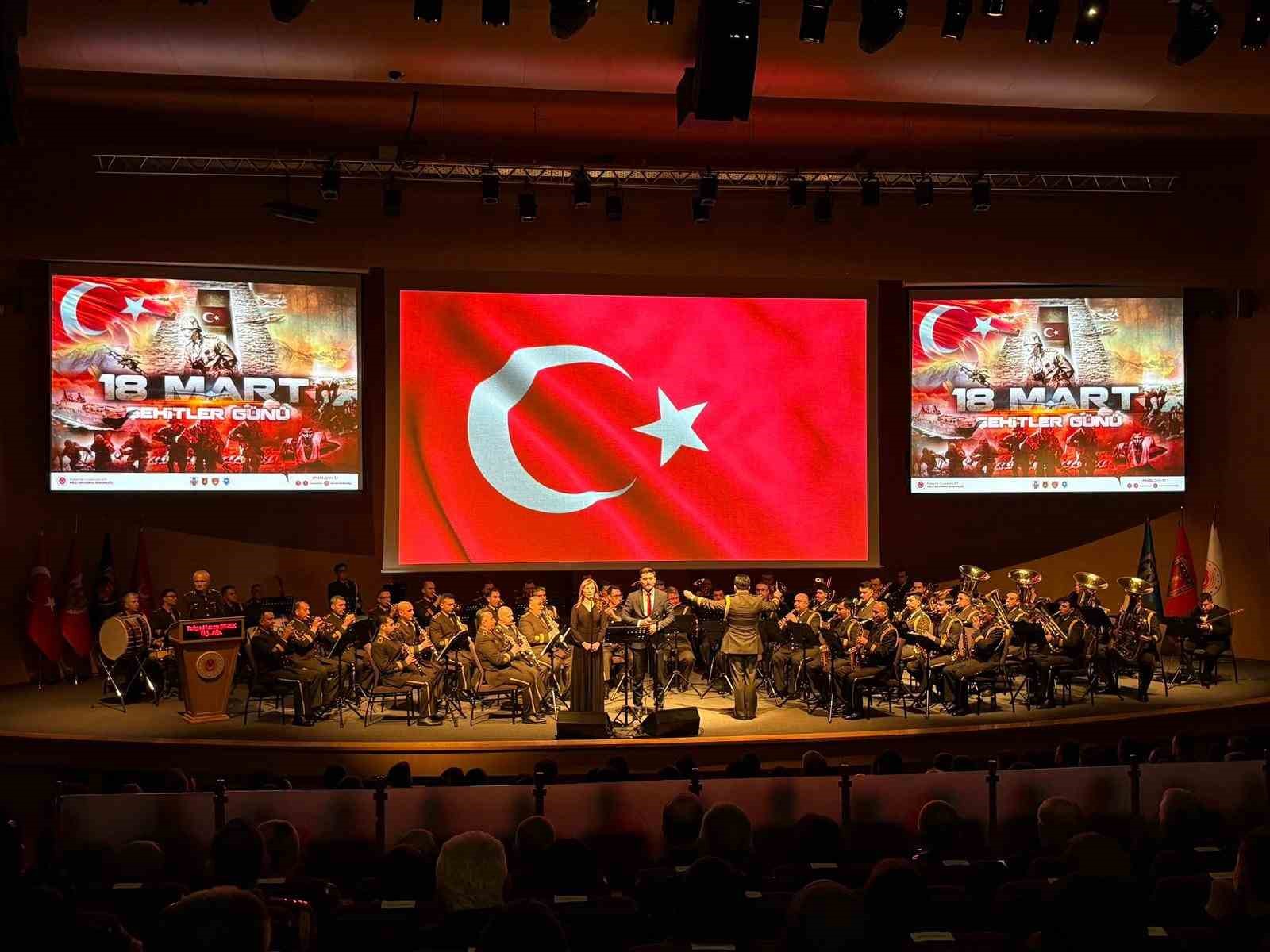 Bakan Güler: "Her türlü senaryoya karşı sahadaki birliklerimizi en iyi şekilde desteklemek en önemli görevlerimizden biridir" 6 bakan guler her turlu senaryoya karsi sahadaki birliklerimizi en iyi sekilde desteklemek en onemli tTstWCcQ