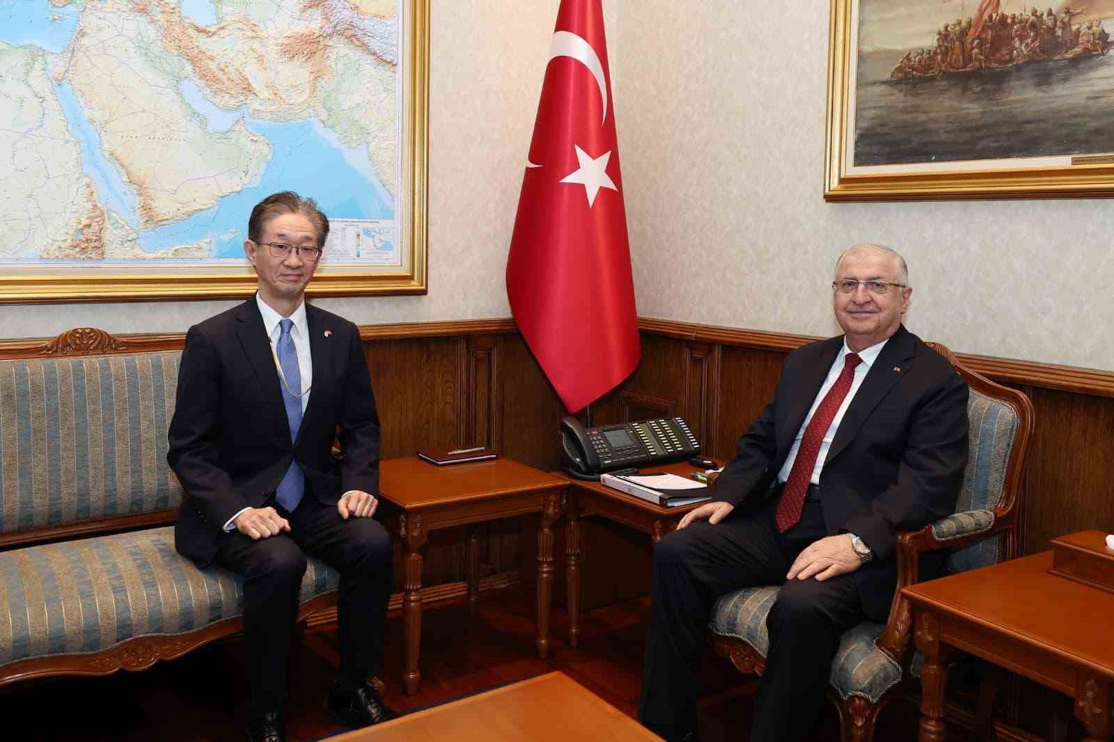 bakan guler japonyanin ankara buyukelcisi tamurayi kabul etti 0 vVlaea5g