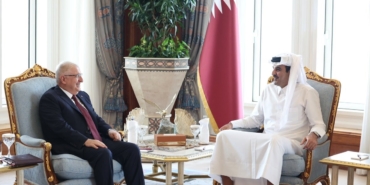 bakan-guler-katar-emiri-al-thani-ile-gorustu-8Q7m8qIa.jpg