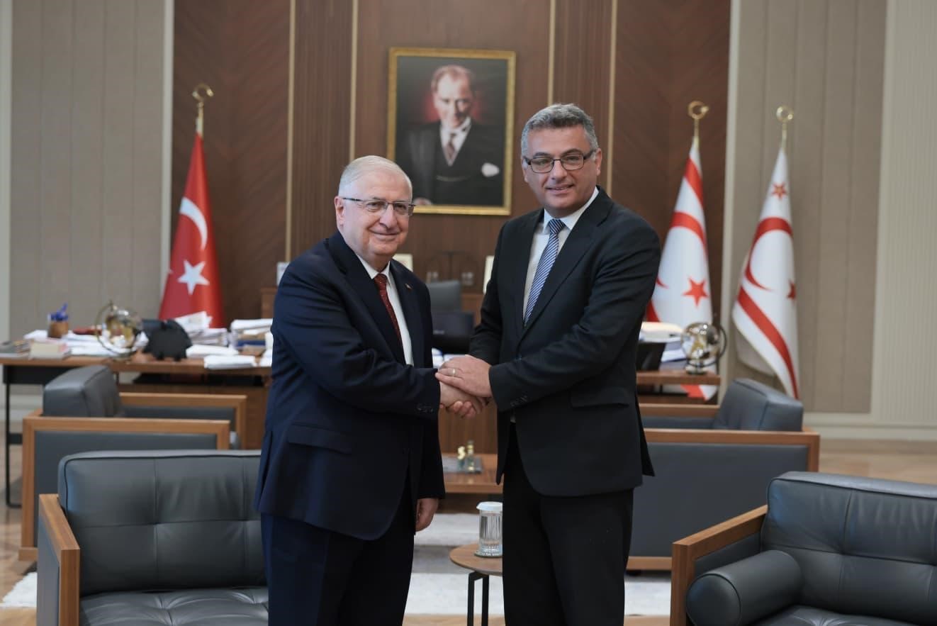 Bakan Güler, KKTC Cumhurbaşkanı Erhürman ile bir araya geldi 4 bakan guler kktc cumhurbaskani erhurman ile bir araya geldi 0 tYIYmu2p