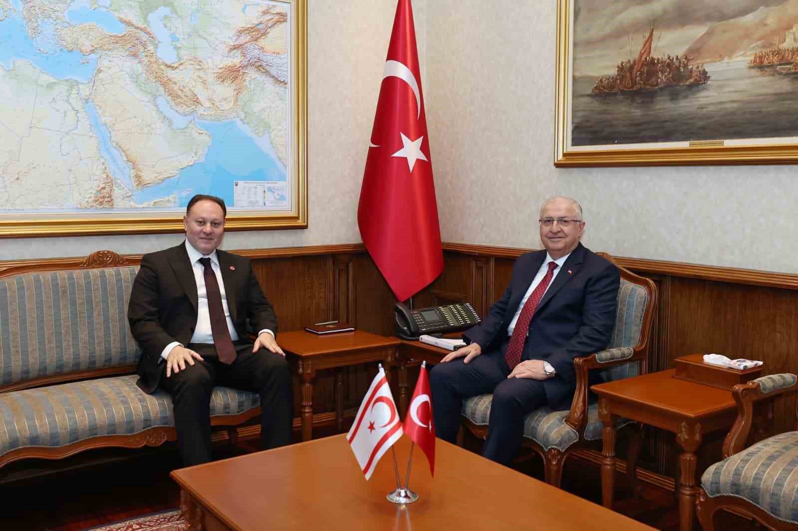 bakan guler kktc meclis baskani ozturkler ile gorustu 0 WROALVun
