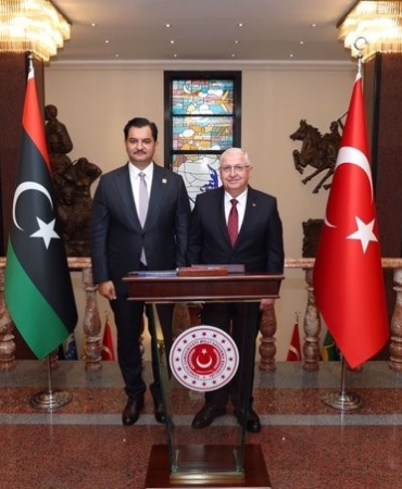 bakan-guler-libya-ulusal-ordusu-genel-komutan-yardimcisi-hafteri-kabul-etti-fRPnUY59.jpg