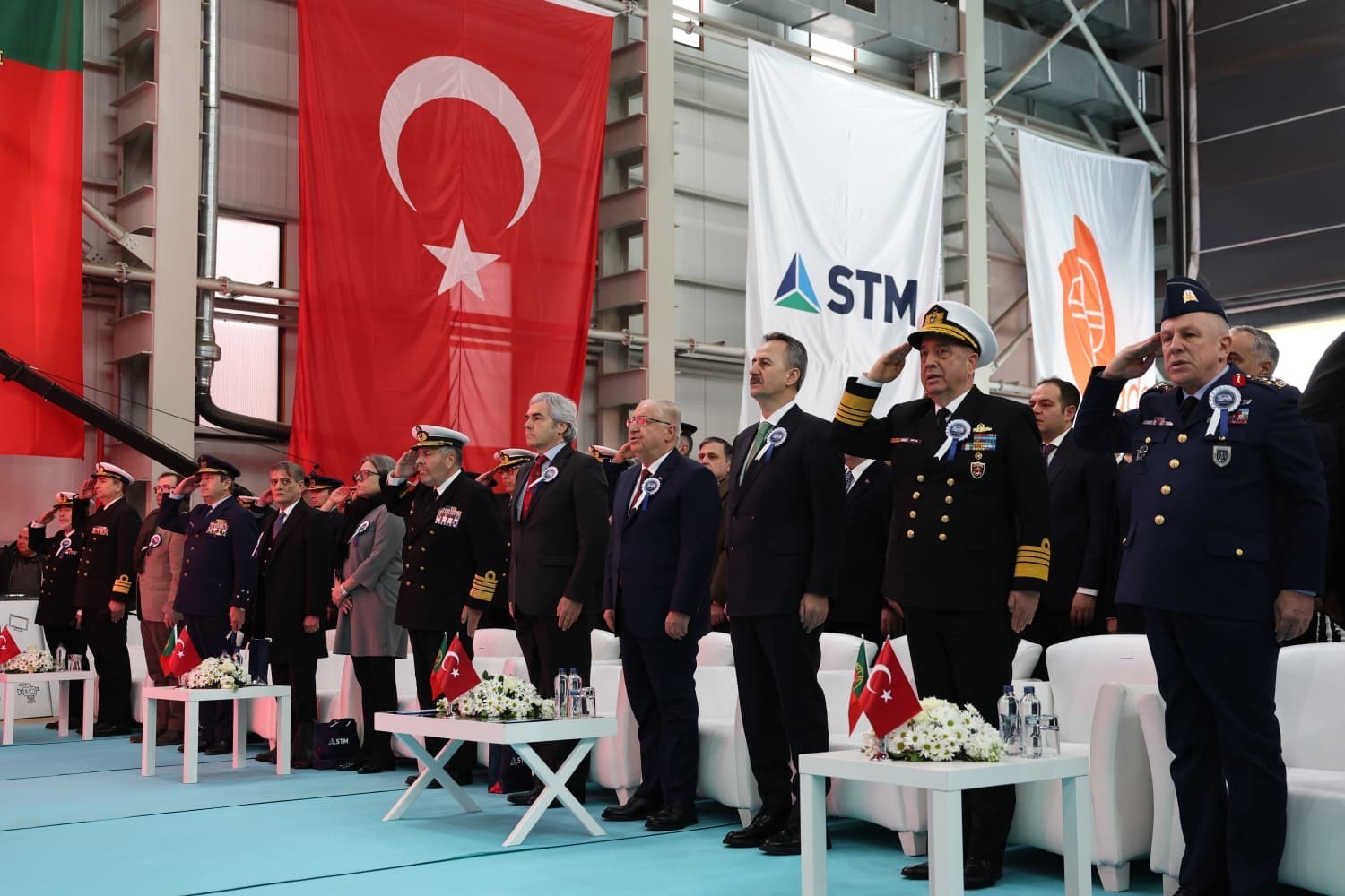bakan guler portekizli mevkidasi melo ile istanbulda bulustu 1 qlg9F8il
