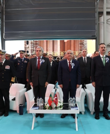 bakan-guler-portekizli-mevkidasi-melo-ile-istanbulda-bulustu-kHrgmxqS.jpg
