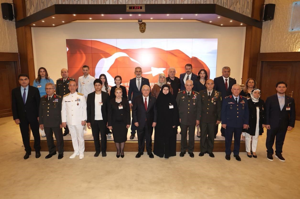 Bakan Güler: "Terörsüz Türkiye hedefi yalnızca bir güvenlik politikası olarak değerlendirilmemeli" 4 bakan guler terorsuz turkiye hedefi yalnizca bir guvenlik politikasi olarak degerlendirilmemeli 0