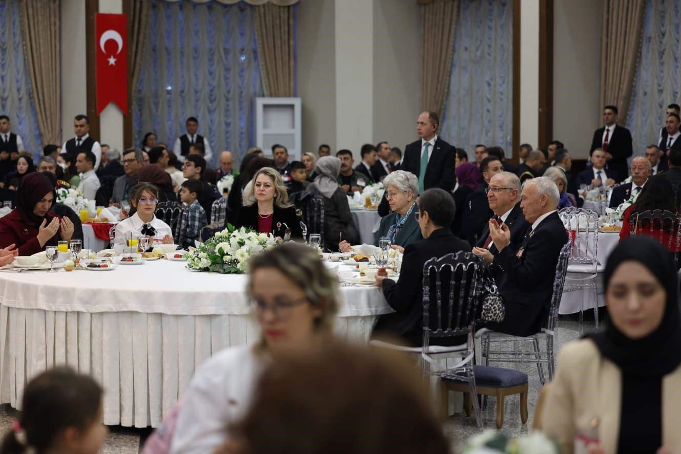bakan guler terorun ortadan kaldirilmasi tarihi bir sorumluluk olarak karsimizda durmaktadir 1 IdIuQsFQ