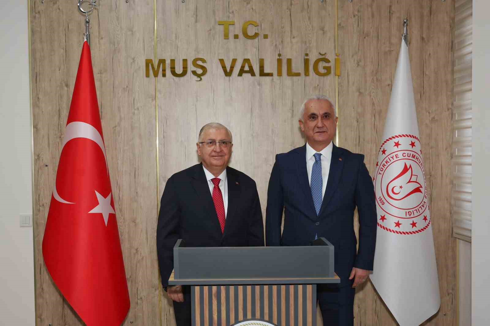 bakan guler turkiye catismanin degil barisin ve sagduyunun tarafinda yer almaktadir 2 BkGEiX76