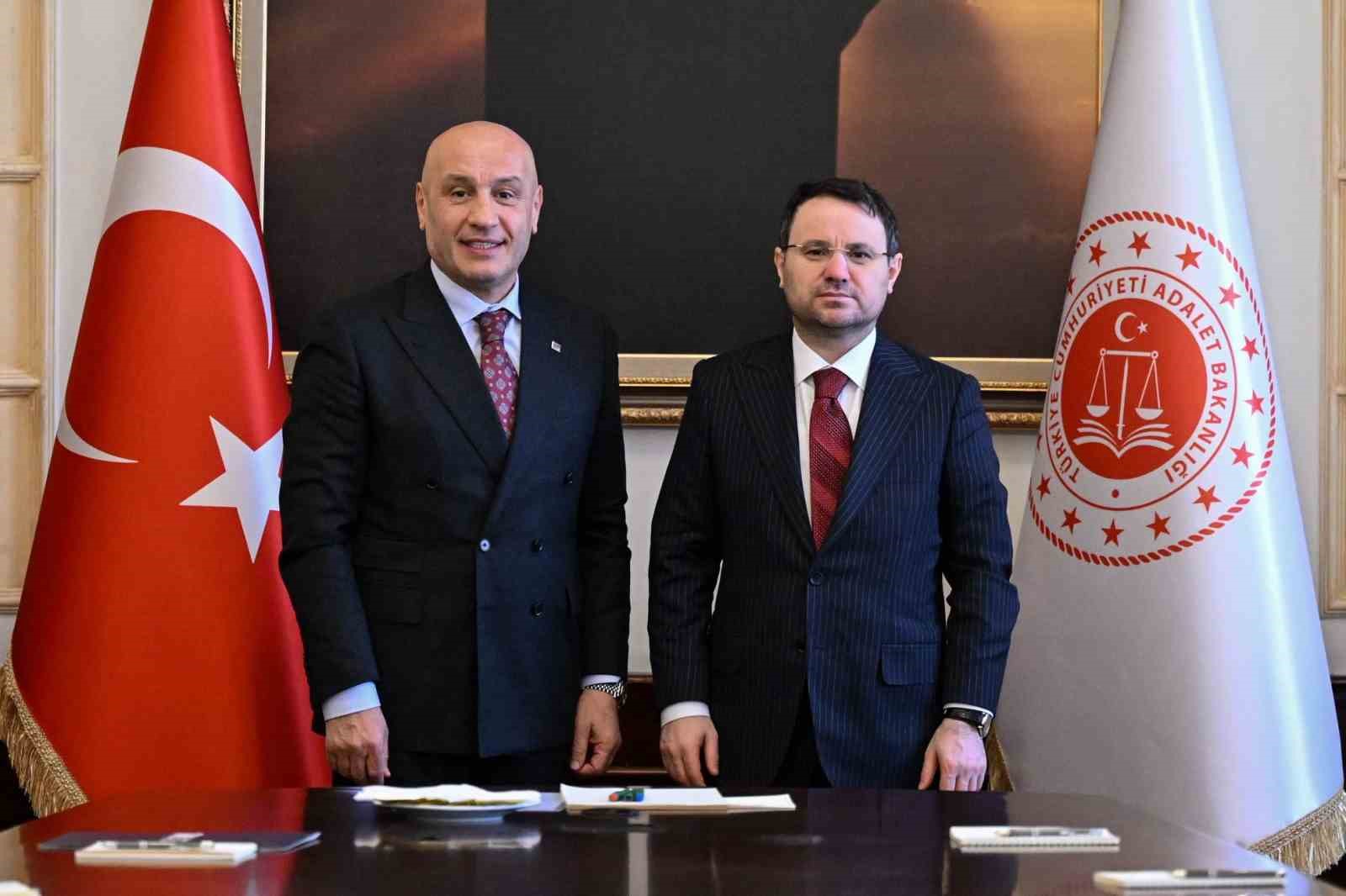 bakan gurlek 10 yili doldurmayan bir hakim ticaret mahkemesi baskani olmayacak 2