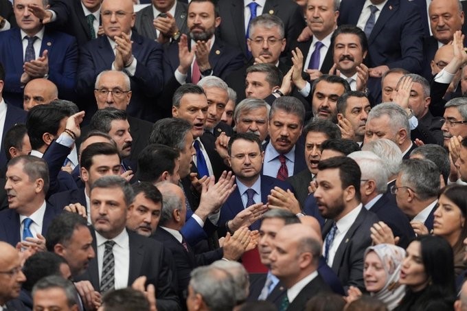 Bakan Gürlek: "Adaletin tecellisi adına hizmet yolunda kararlılıkla ve azimle çalışmaya devam edeceğiz" 4 bakan gurlek adaletin tecellisi adina hizmet yolunda kararlilikla ve azimle calismaya devam edecegiz 0