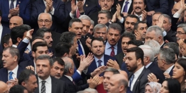 bakan-gurlek-adaletin-tecellisi-adina-hizmet-yolunda-kararlilikla-ve-azimle-calismaya-devam-edecegiz-CAhndven.jpg
