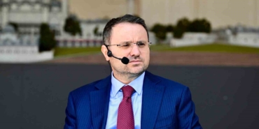 bakan-gurlek-edirnede-genclerle-bulustu-adaleti-hizlandirmak-en-buyuk-hedefimiz-1bVQwvMy.jpg