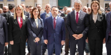 bakan-gurlek-edirnede-temaslarini-surduruyor-KYb4RMrT.jpg