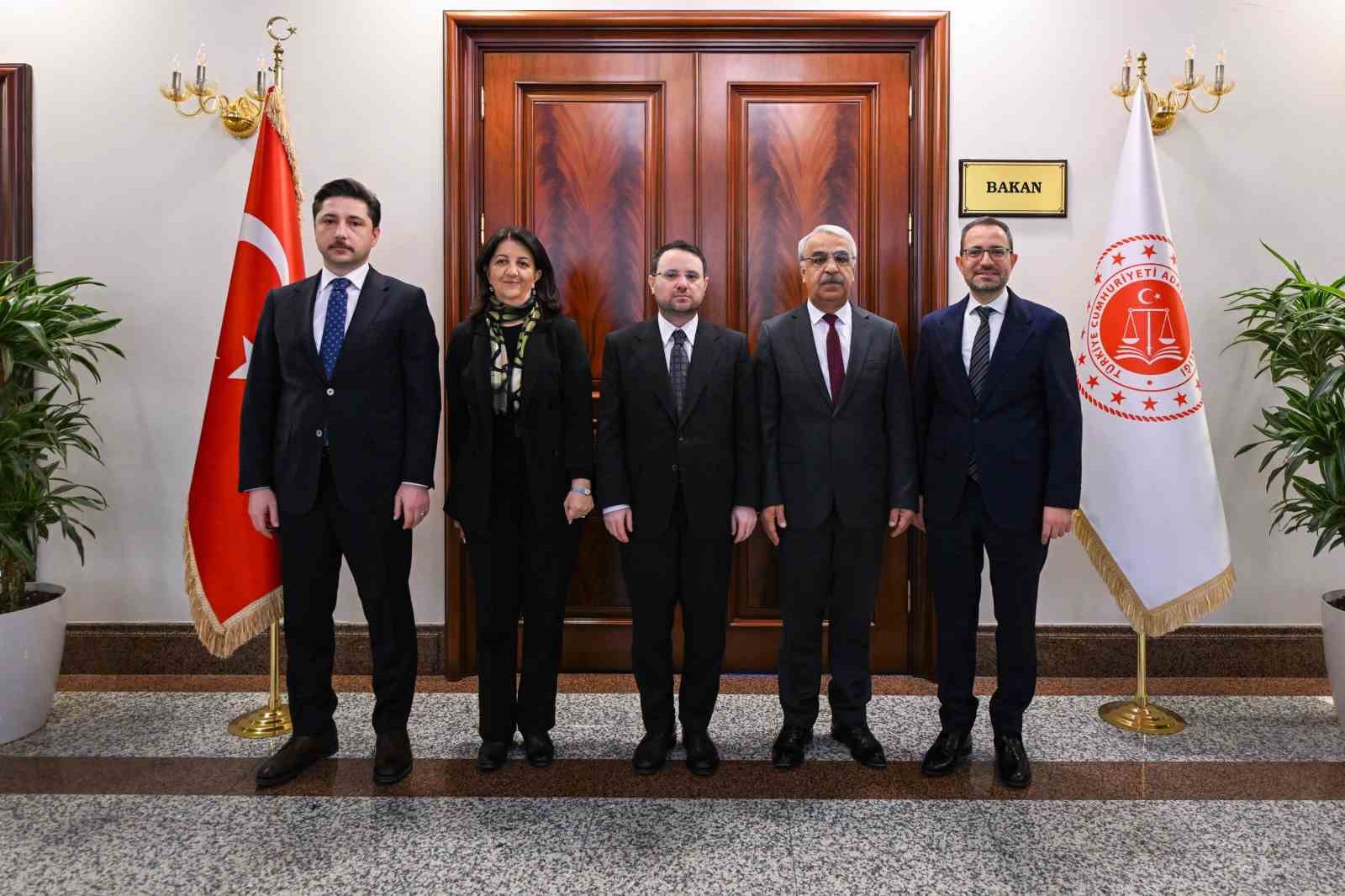 bakan gurlek terorsuz turkiye surecine iliskin calismalari ele aldik 0 gPbev5b4
