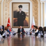 bakan-gurlek-uyusturucu-madde-kullanimi-gunumuzun-en-buyuk-sorunlarindan-biri-P9vk8djX.jpg