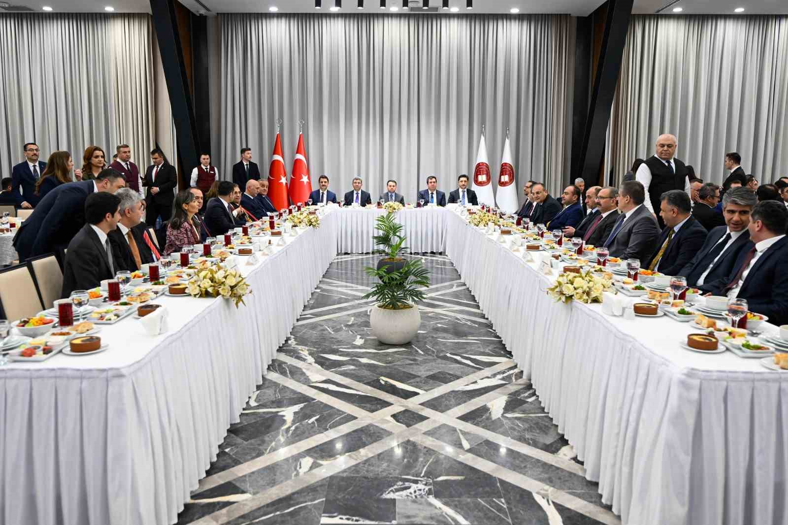 Bakan Gürlek: "Yargı bağımsızlığı bizim için bir temenni değil, vazgeçilmez bir ilkedir" 7 bakan gurlek yargi bagimsizligi bizim icin bir temenni degil vazgecilmez bir ilkedir 3 aLjvL5pR
