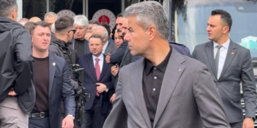 bakan-gurlekten-diyarbakir-adliyesi-ve-siyasi-partilere-ziyaret-zX8tC8pO.jpg