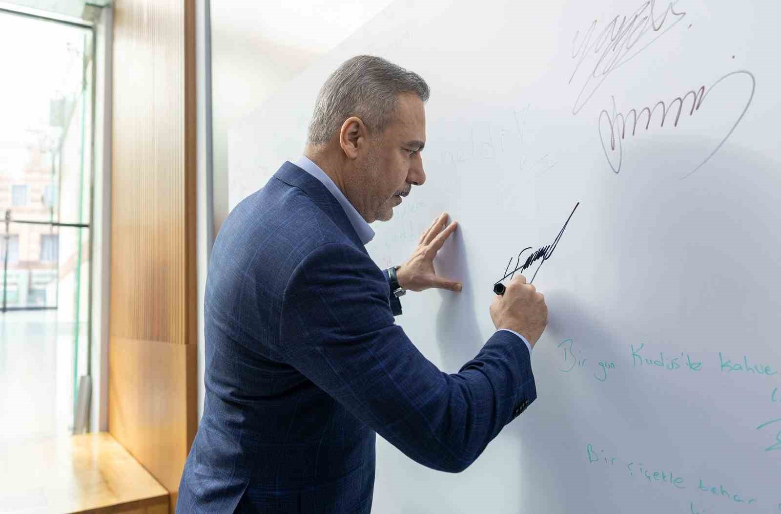 bakan hakan fidan eyleme ihtiyacimiz oldugu kadar bilgiye ogrenmeye tecrube aktarimina da ihtiyacimiz var AZTkANXY