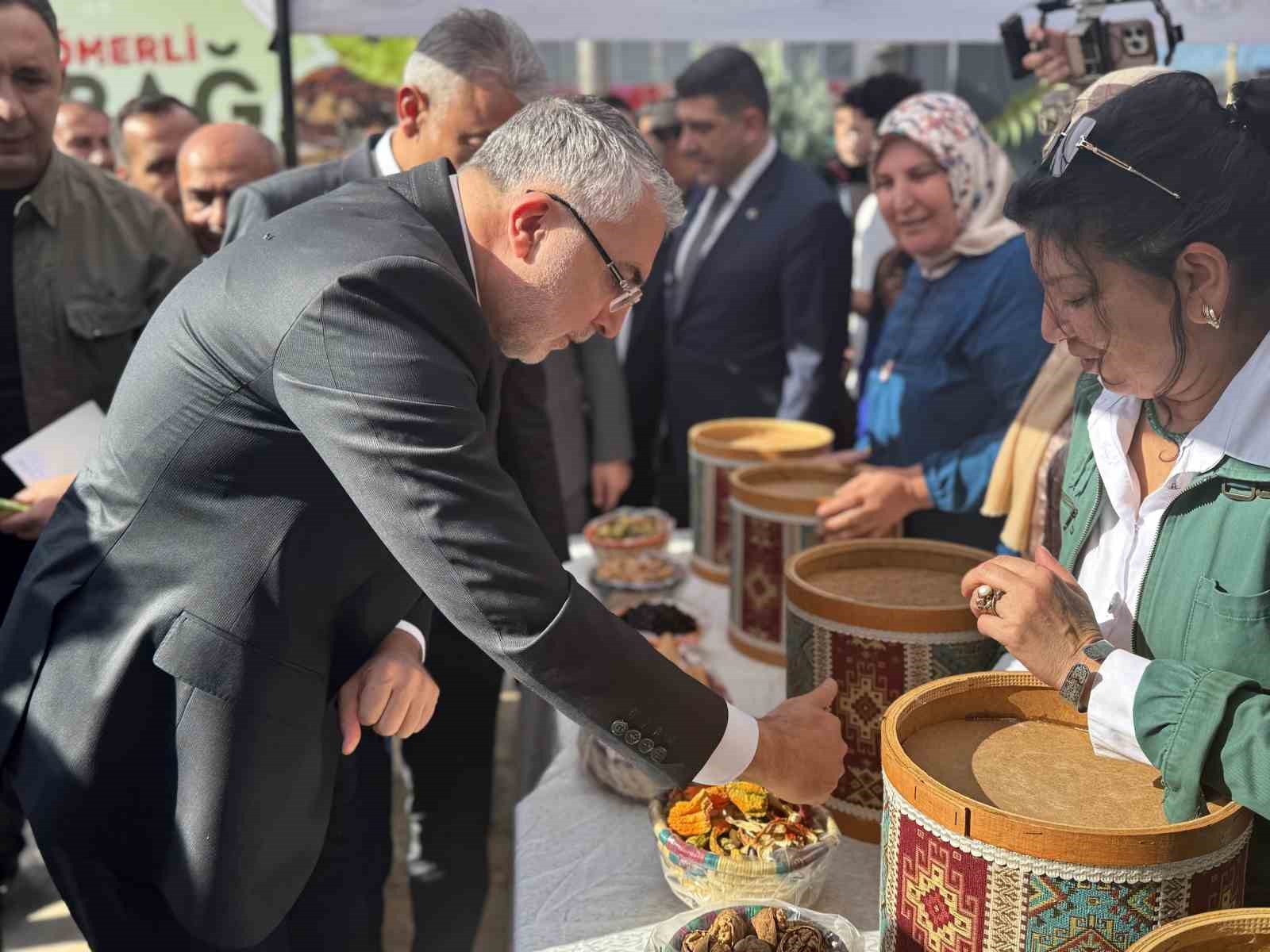 bakan isikhan 20 bin ogrencimize toplamda 457 milyon liralik odeme yapacagiz 3 vLIEgsQW