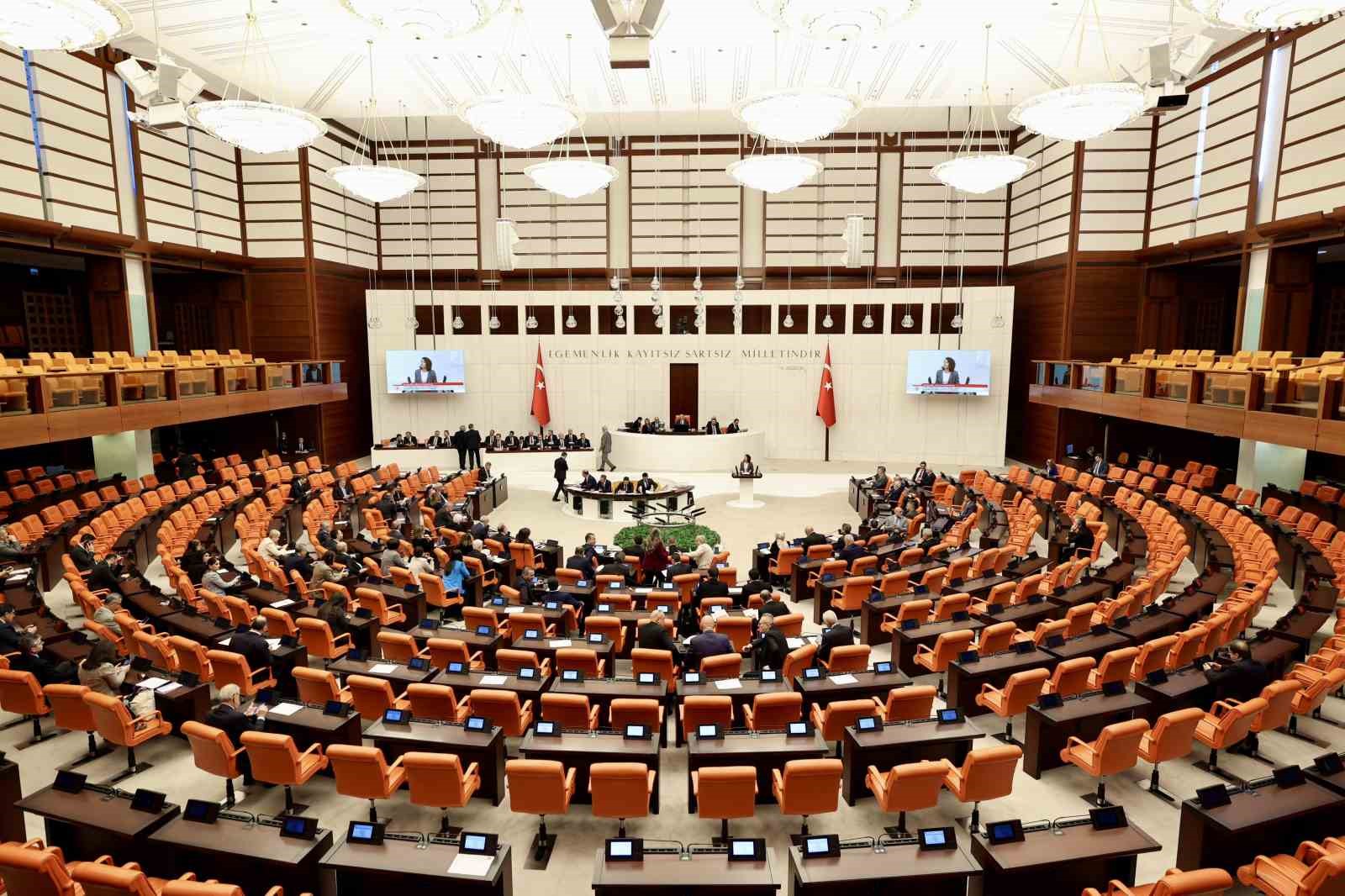Bakan Işıkhan: "Asgari ücret miktarının çalışanlarımızın gelirlerini enflasyona ezdirmeyecek şekilde belirlenmesi için çalışmalarımızı sürdüreceğiz" 6 bakan isikhan asgari ucret miktarinin calisanlarimizin gelirlerini enflasyona ezdirmeyecek sekilde belirlenmesi icin calismalarimizi surdurecegiz 5vMi4m2V