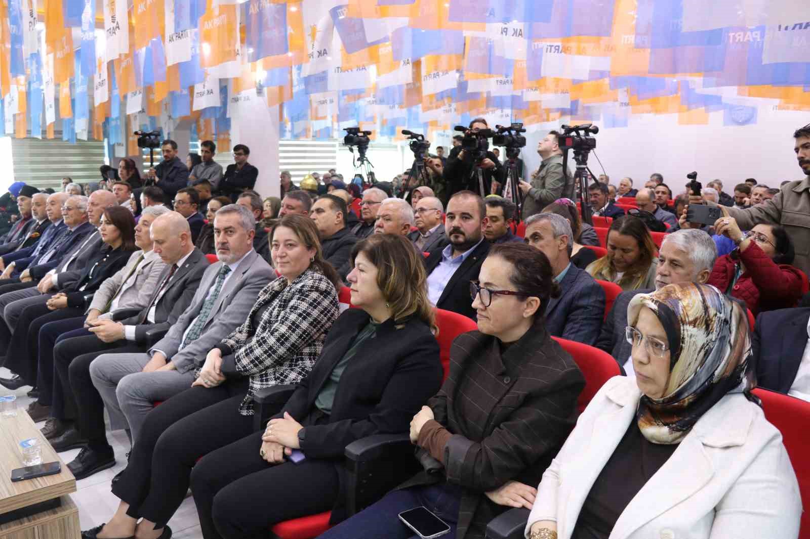 bakan isikhan devlet olarak turkiyeyi risklerden korumak icin her turlu tedbiri aliyoruz 2 8jVmJj4Q