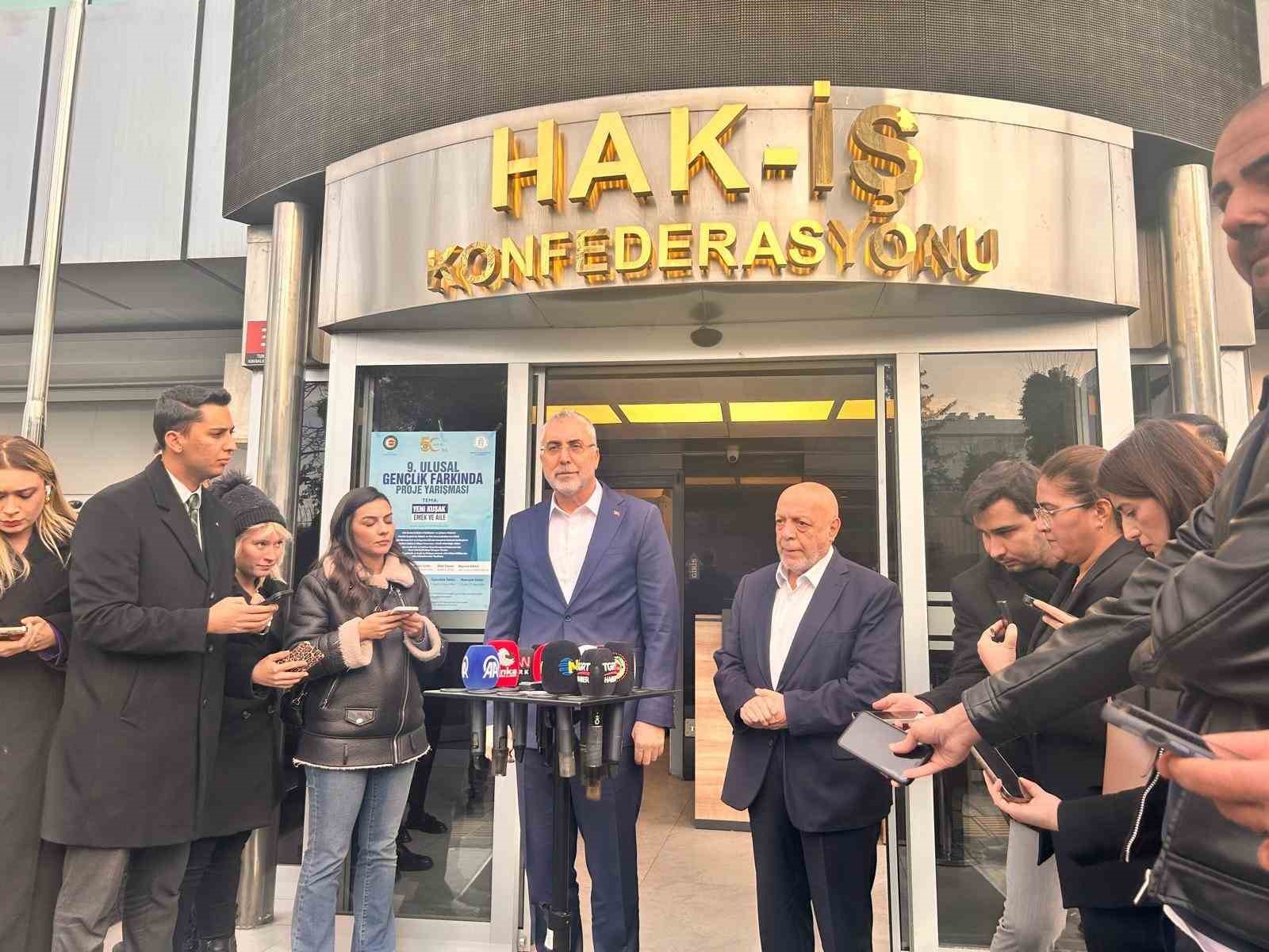 bakan isikhan hak is ile gorusme gorusmeler neticesinde elde ettigimiz verileri komisyona iletecegim 0 mYRw2cUu
