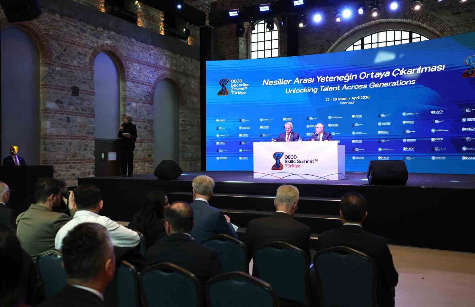Bakan Işıkhan: ’’İş gücü piyasalarında yaşanan küresel değişimleri risk değil fırsat olarak görüyoruz’’ 5 bakan isikhan is gucu piyasalarinda yasanan kuresel degisimleri risk degil firsat olarak goruyoruz 1 O8ZVYPul