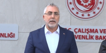 bakan-isikhan-iscilerimizin-taleplerini-dileklerini-komisyona-yansitacagim-L5Yh96G1.jpg