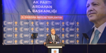 bakan-isikhan-kalkinma-yerelden-baslar-BG3gNsY6.jpg
