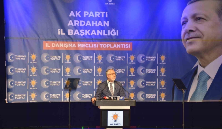 bakan-isikhan-kalkinma-yerelden-baslar-BG3gNsY6.jpg