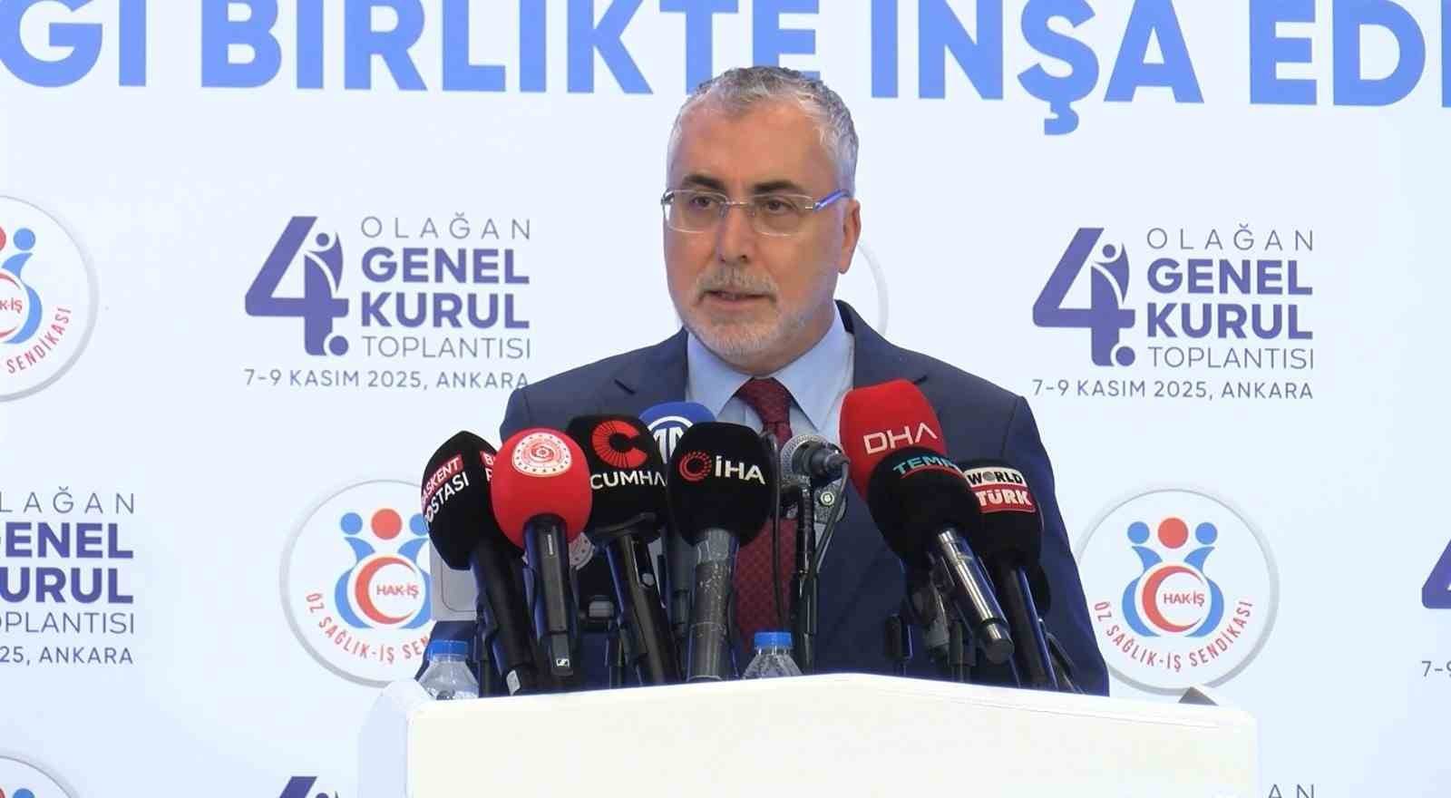bakan isikhan kocaelindeki parfum fabrikasindaki yangina iliskin basmufettis gorevlendirildi 0 nJUaPpl1