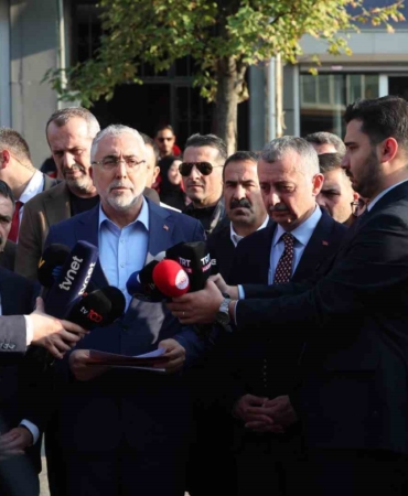 bakan-isikhan-patlamada-6-emekci-kardesimiz-hayatini-kaybetmis-7-kardesimiz-de-yaralanmistir-7Z5k9x6h.jpg