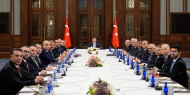 bakan-isikhan-surdurulebilir-buyumeyi-hedefleyen-ekonomi-programimizi-kararlilikla-uygulamaya-devam-edecegiz-8MYnFFxm.jpg
