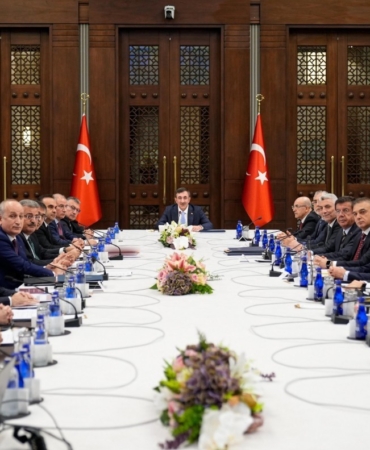 bakan-isikhan-surdurulebilir-buyumeyi-hedefleyen-ekonomi-programimizi-kararlilikla-uygulamaya-devam-edecegiz-8MYnFFxm.jpg
