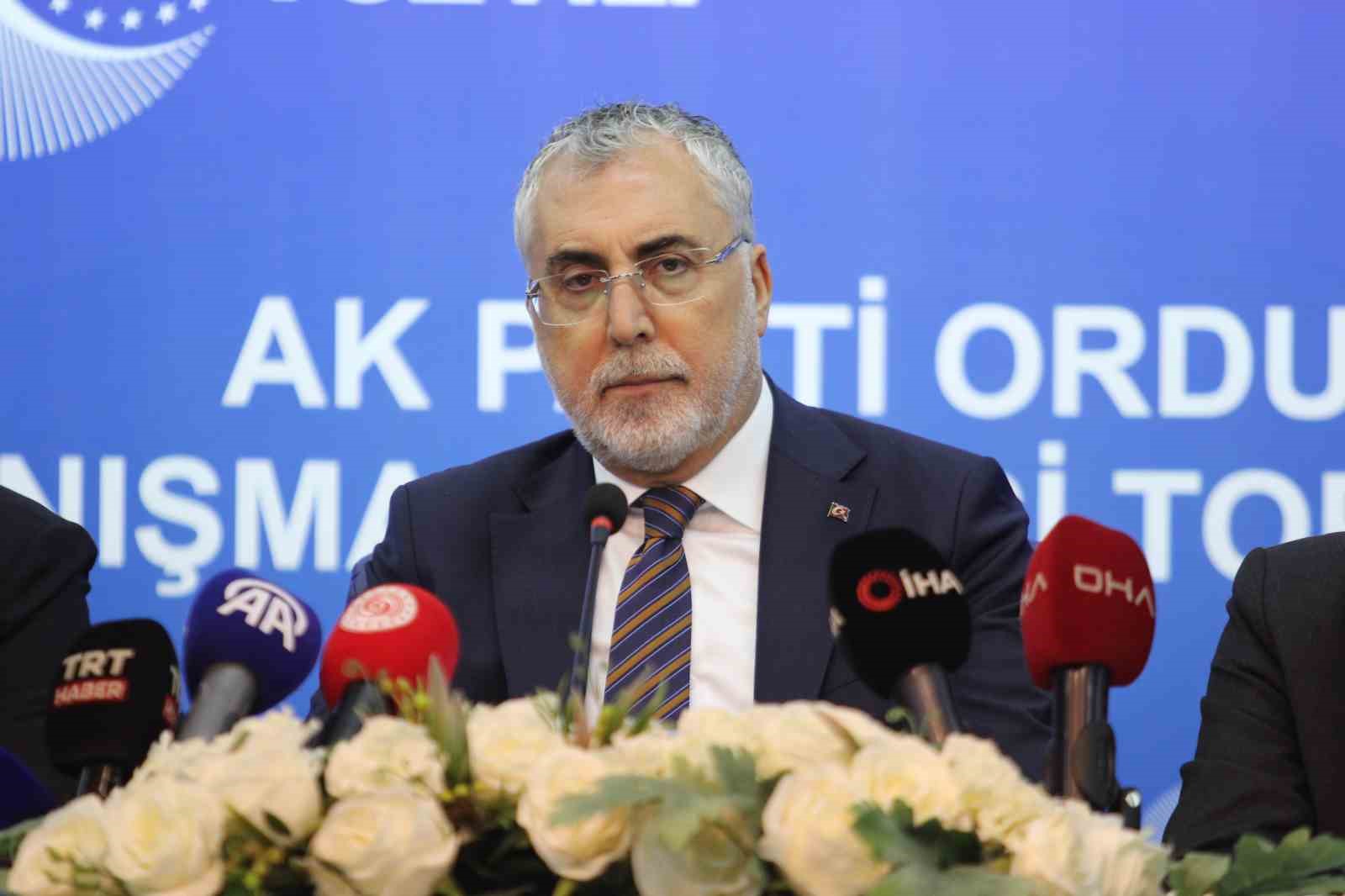bakan isikhan tuik verilene gore issizlik orani son 25 yilin en dusuk seviyesinde 2 DNeVzVFq