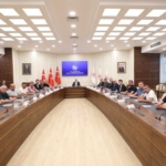 bakan-isikhan-turkiye-maden-iscileri-sendikasi-genel-baskani-akculu-kabul-etti-SAVSmTX7.jpg