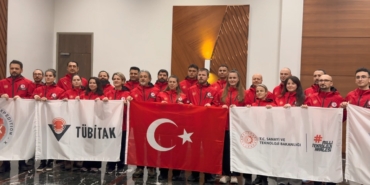 bakan-kacir-17-bilim-insani-antarktikada-ozellikle-iklim-degisikligine-yonelik-nitelikli-arastirmalar-gerceklestirecekler-pse6fM7J.jpg