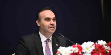bakan-kacir-175-nitelikli-arastirmaci-tubitak-uluslararasi-lider-ve-genc-arastirmacilar-programlarimizin-2025-yili-s1RSdA7E.jpg