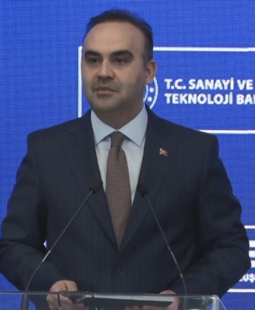 bakan-kacir-224-yatirim-tamamlandiginda-dis-ticaret-dengemize-yilda-115-milyar-dolar-katki-saglayacagiz-iR4O9PSj.jpg